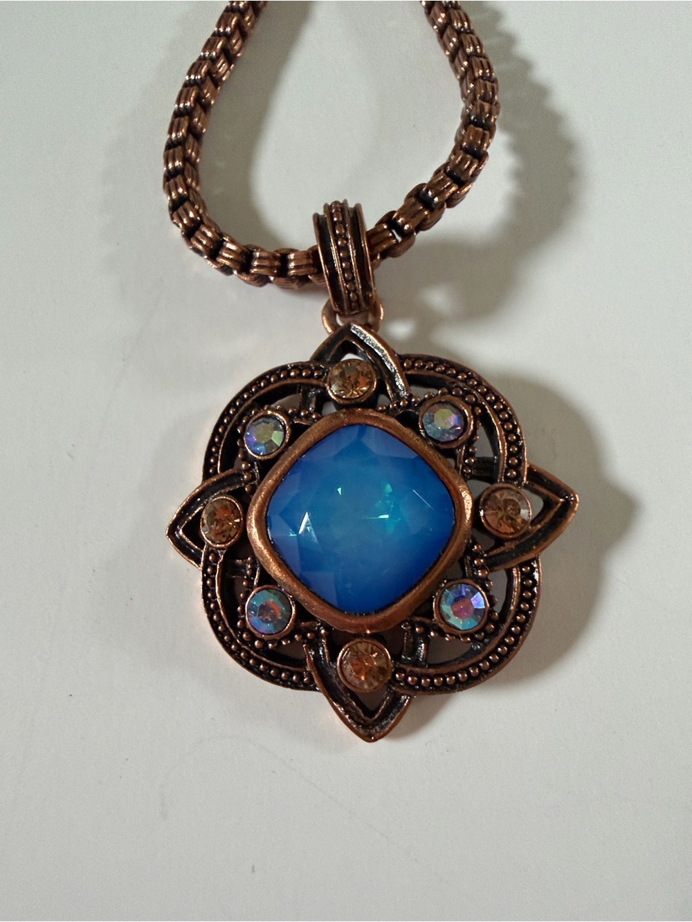 2028 Vintage-Style Blue Glass Stone Pendant Necklace with copper chain